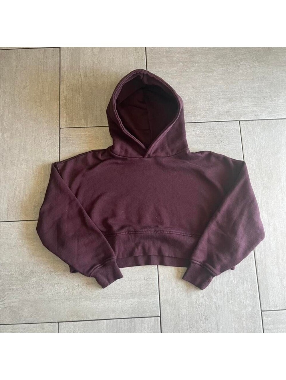 Forever 21 Burgundy Cropped Fleece Hoodie Sweatshirt Medium